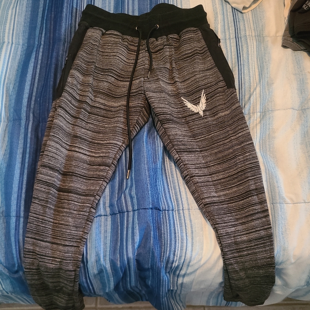 Maverick joggers